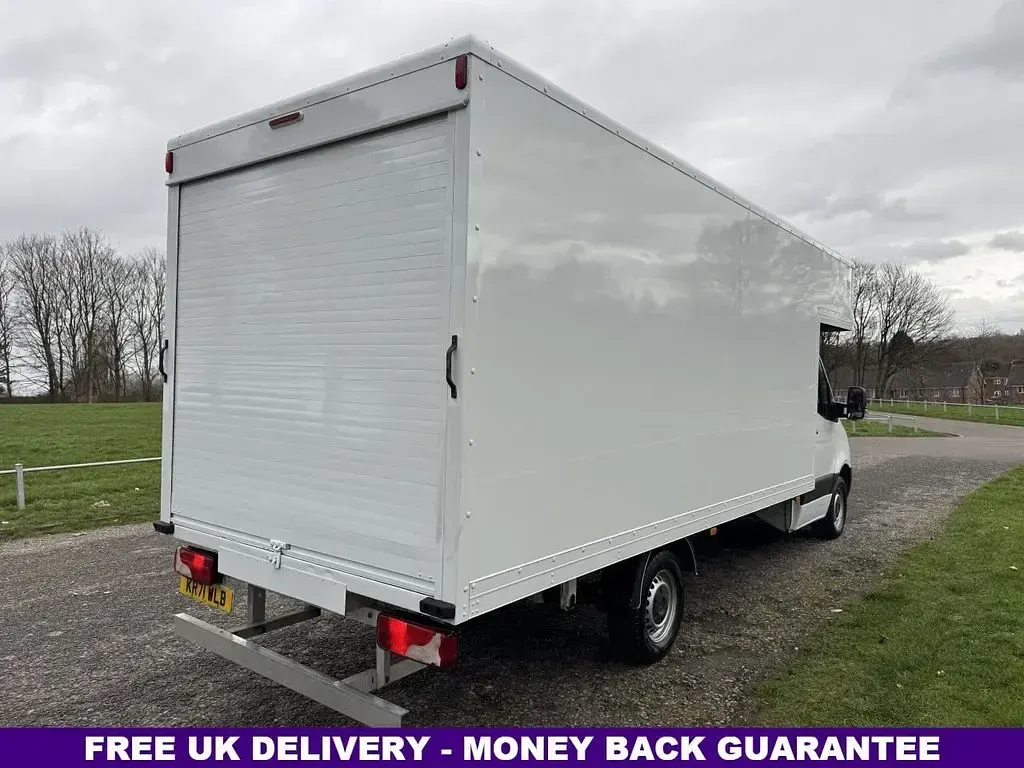 Used Mercedes Sprinter Progressive 150 HP (110 kW) 2022 White Van
