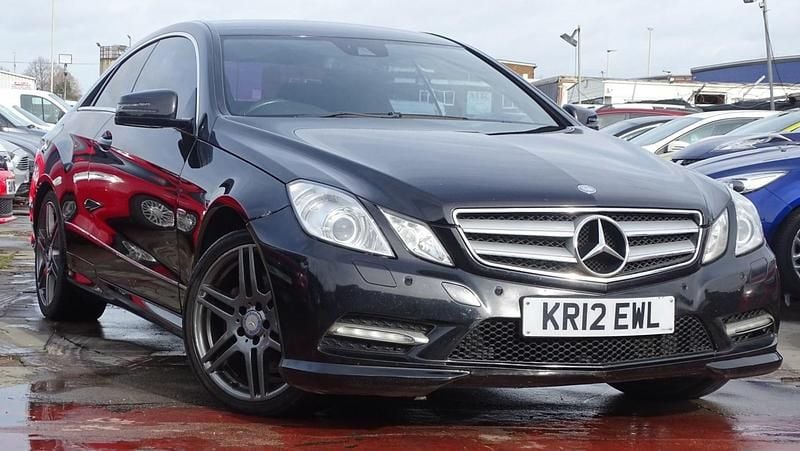 Used Mercedes E250 204 HP (150 kW) 2012 Black Coupe