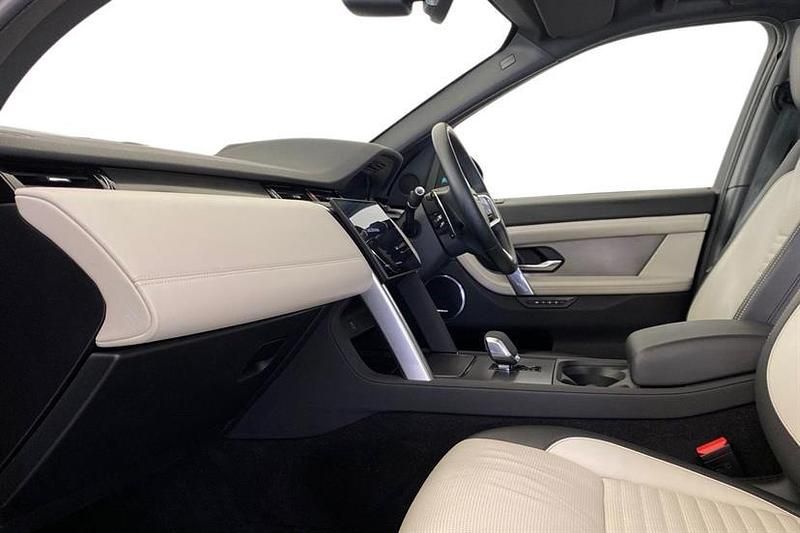 Used Land Rover Discovery Sport HSE Dynamic 204 HP (150 kW) 2025 Blue SUV