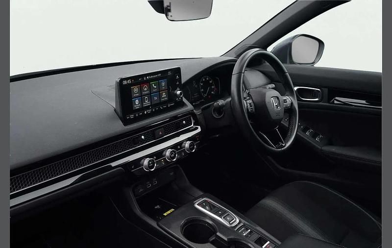 Used Honda Civic Sport 140 HP (102 kW) 2023 Grey Hatchback