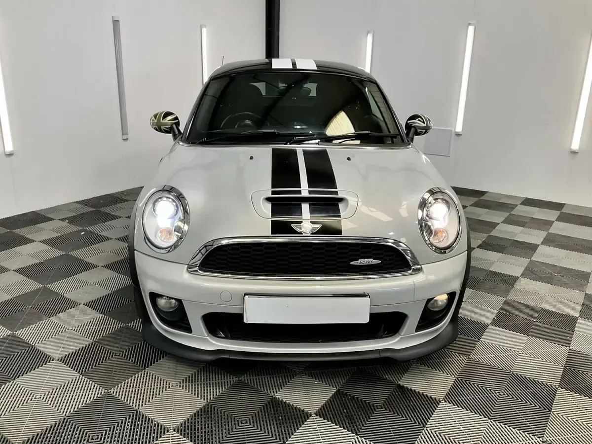 Used Mini Cooper S Coupé 2012 Silver Coupe