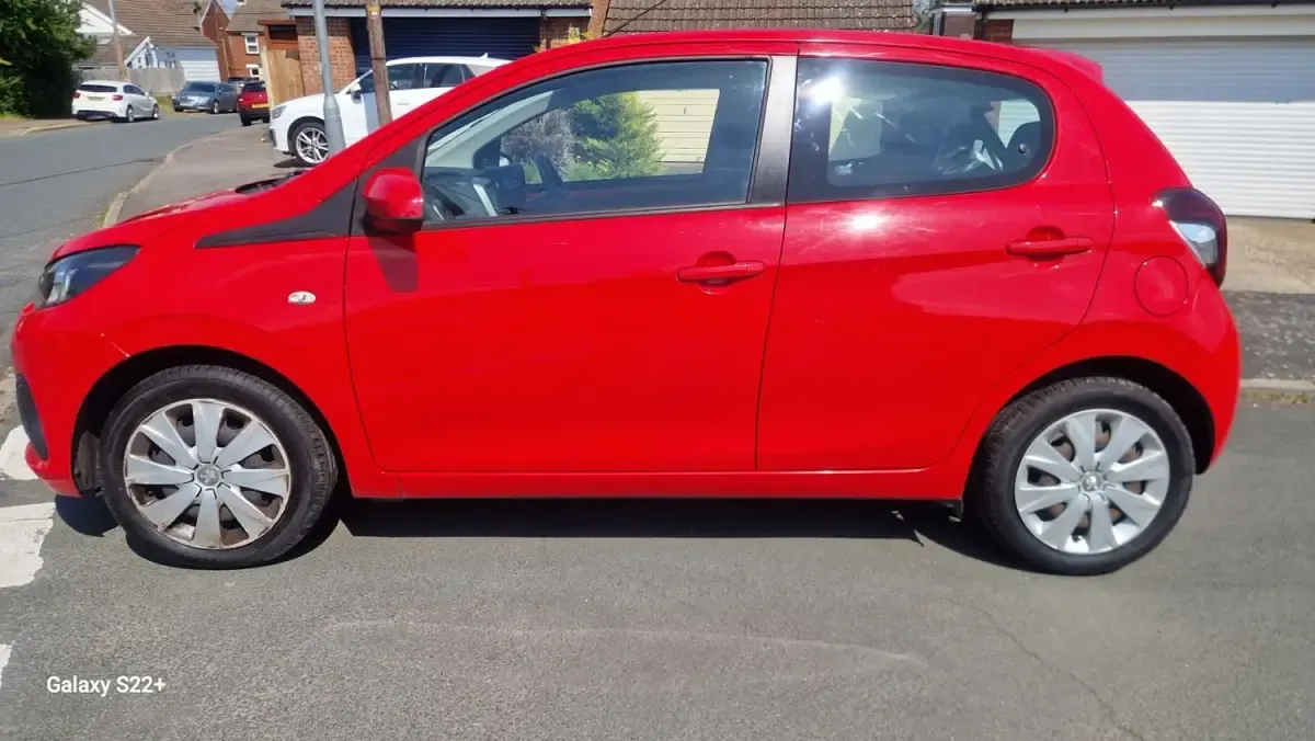 Second-hand Peugeot 108 Active 2016 Roșu Hatchback