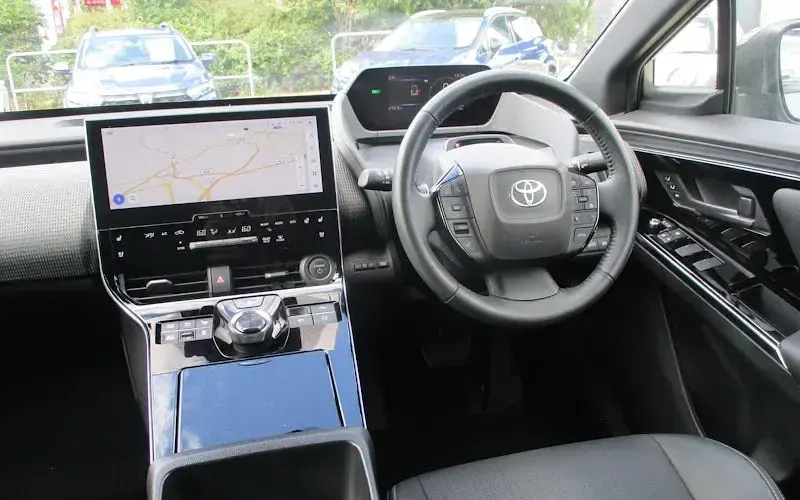 Used Toyota bZ4X 160 kW (218 HP) 2022 Grey SUV
