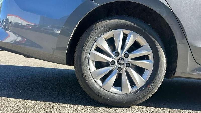Used Skoda Octavia SE Technology 150 HP (110 kW) 2025 Grey Estate