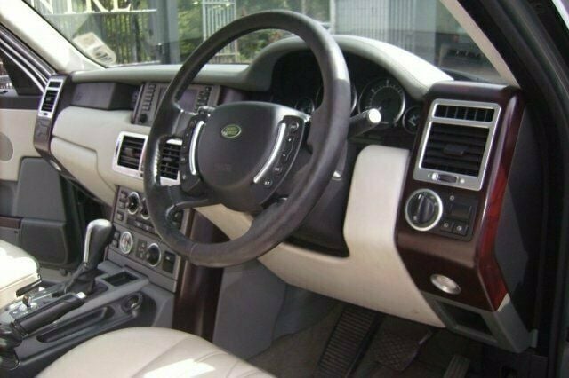 Used Land Rover Range Rover 174 HP (127 kW) 2004 SUV