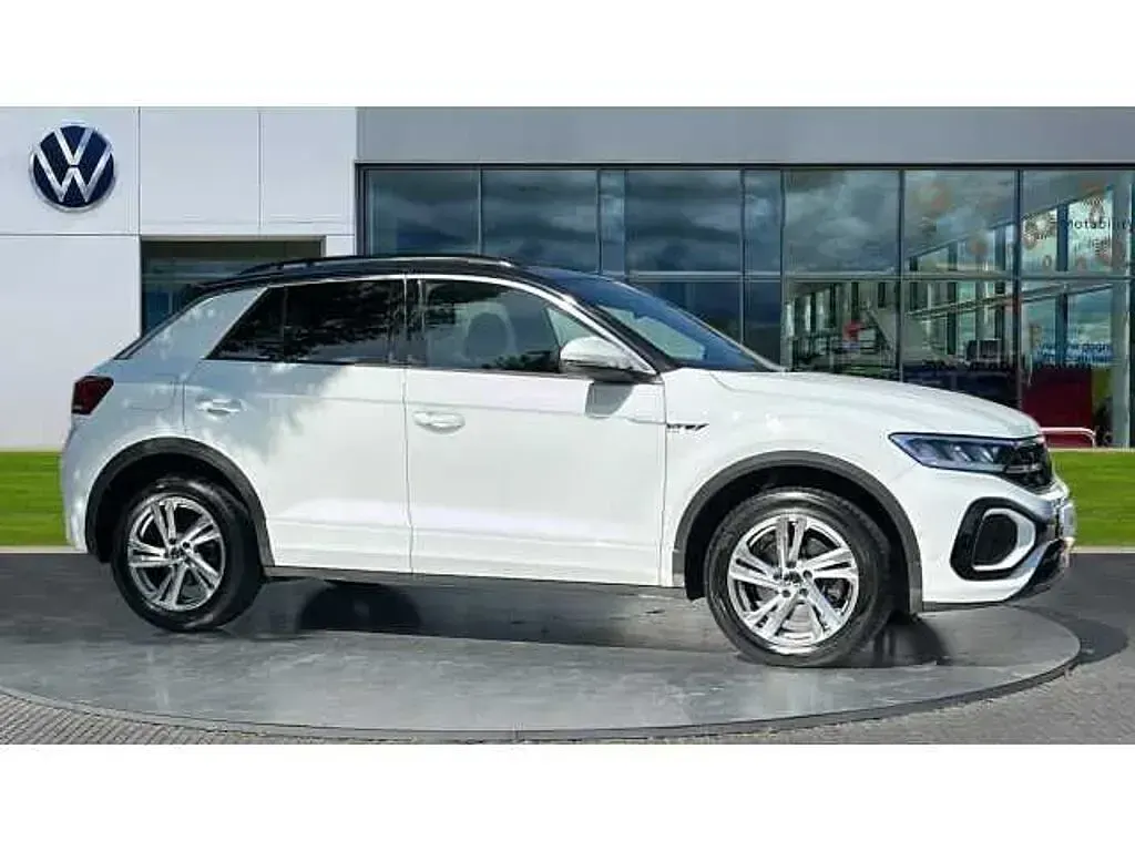 Used VW T-Roc R-line 150 HP (110 kW) 2023 White SUV