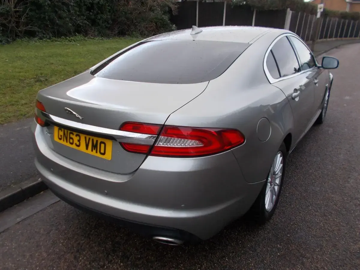 Used Jaguar XF Business Edition 163 HP (119 kW) 2013 Gold Sedan