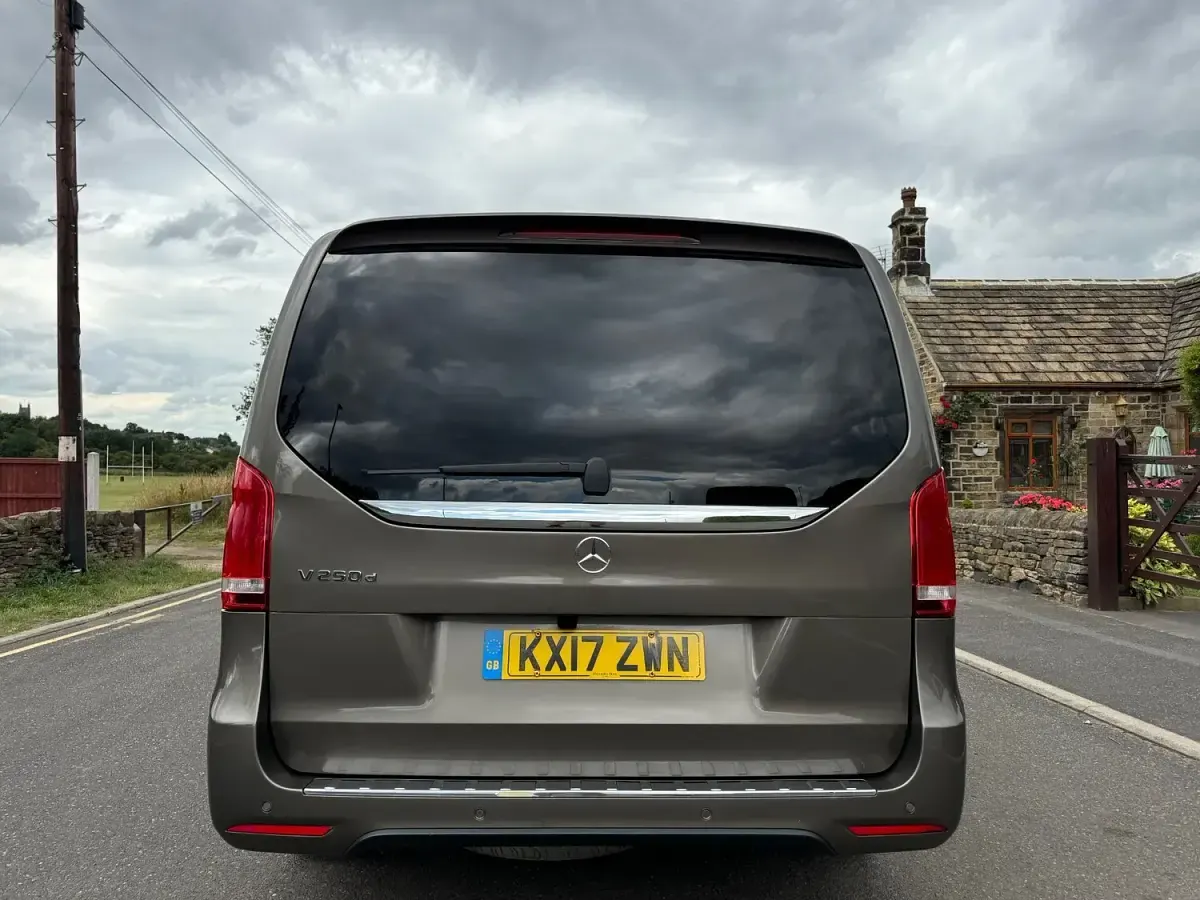 Used Mercedes V250 AMG line 2017 Grey MPV