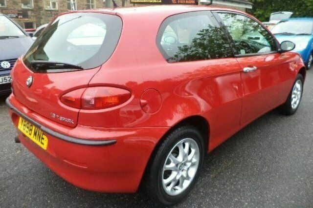 Used Alfa Romeo 147 120 HP (88 kW) 2002 Hatchback