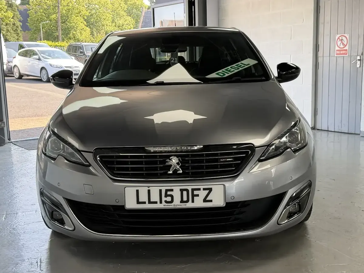 Used Peugeot 308 GT-line 2015 Grey Hatchback
