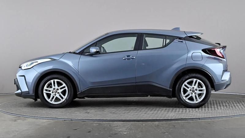 Used Toyota C-HR 122 HP (89 kW) 2022 Grey SUV