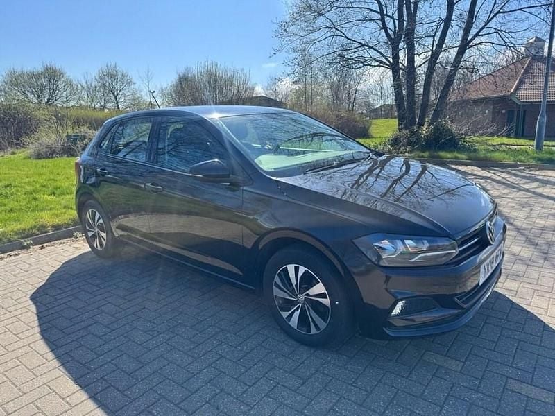 Black Used 2018 VW Polo SE Hatchback | £10,999 (Fair price) - Image 1/4
