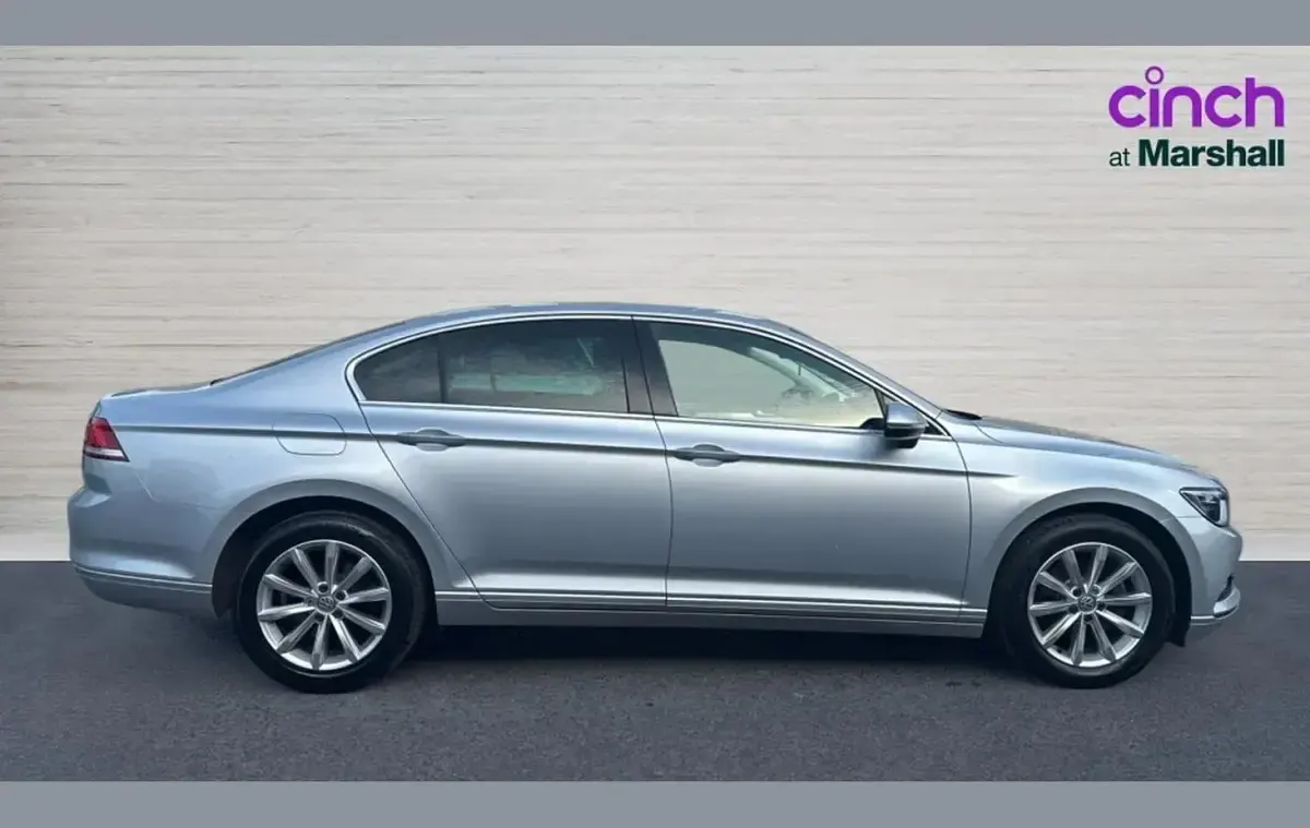 Used VW Passat Business 150 HP (110 kW) 2017 Silver Sedan