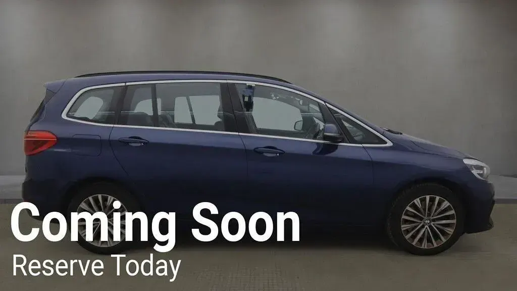 Usado BMW 220 Luxury Line 190 HP (139 kW) 2019 Azul Monovolume