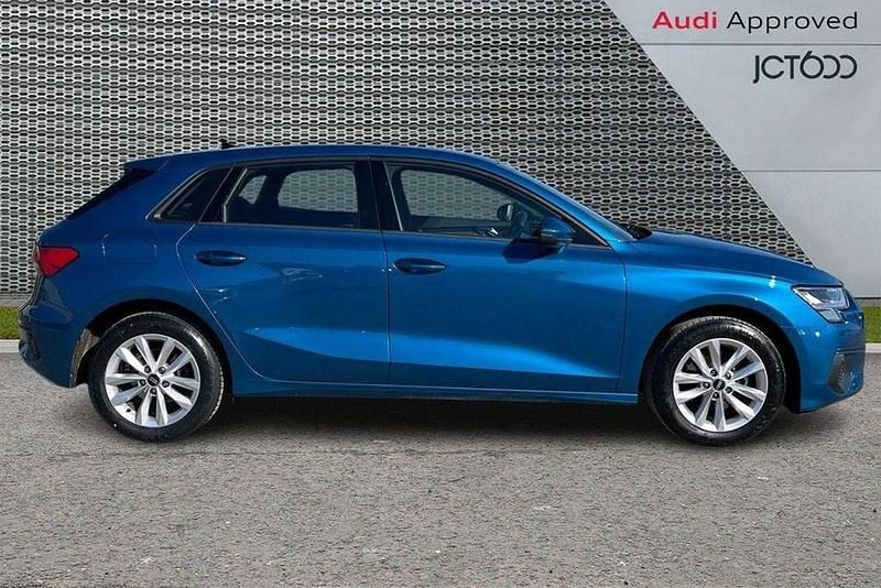 Used Audi A3 147 HP (108 kW) 2023 Blue Sedan