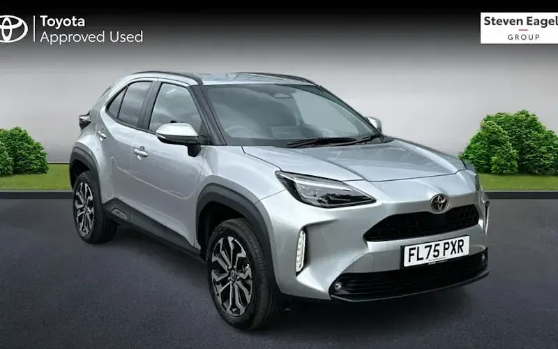 Used Toyota Yaris Hybrid Design 116 HP (85 kW) 2026 Estate