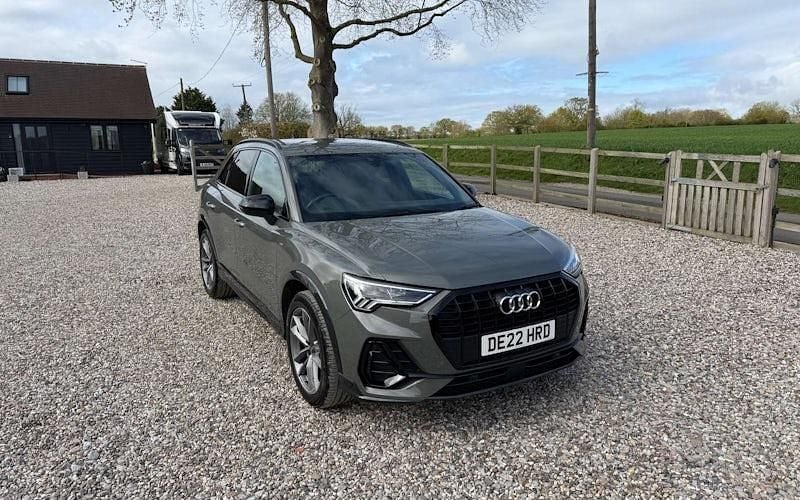 Second-hand Audi Q3 Black Edition 150 CP (110 kW) 2023 SUV