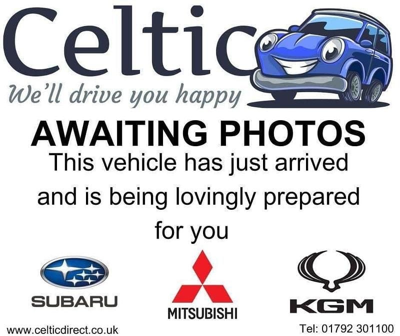 Blue Used 2025 Subaru Crosstrek Hatchback | £31,490 (Good price) - Image 1/4