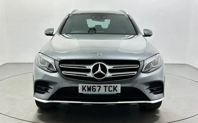 Used Mercedes GLC250 AMG Line Premium 204 HP (150 kW) 2017 Grey Estate