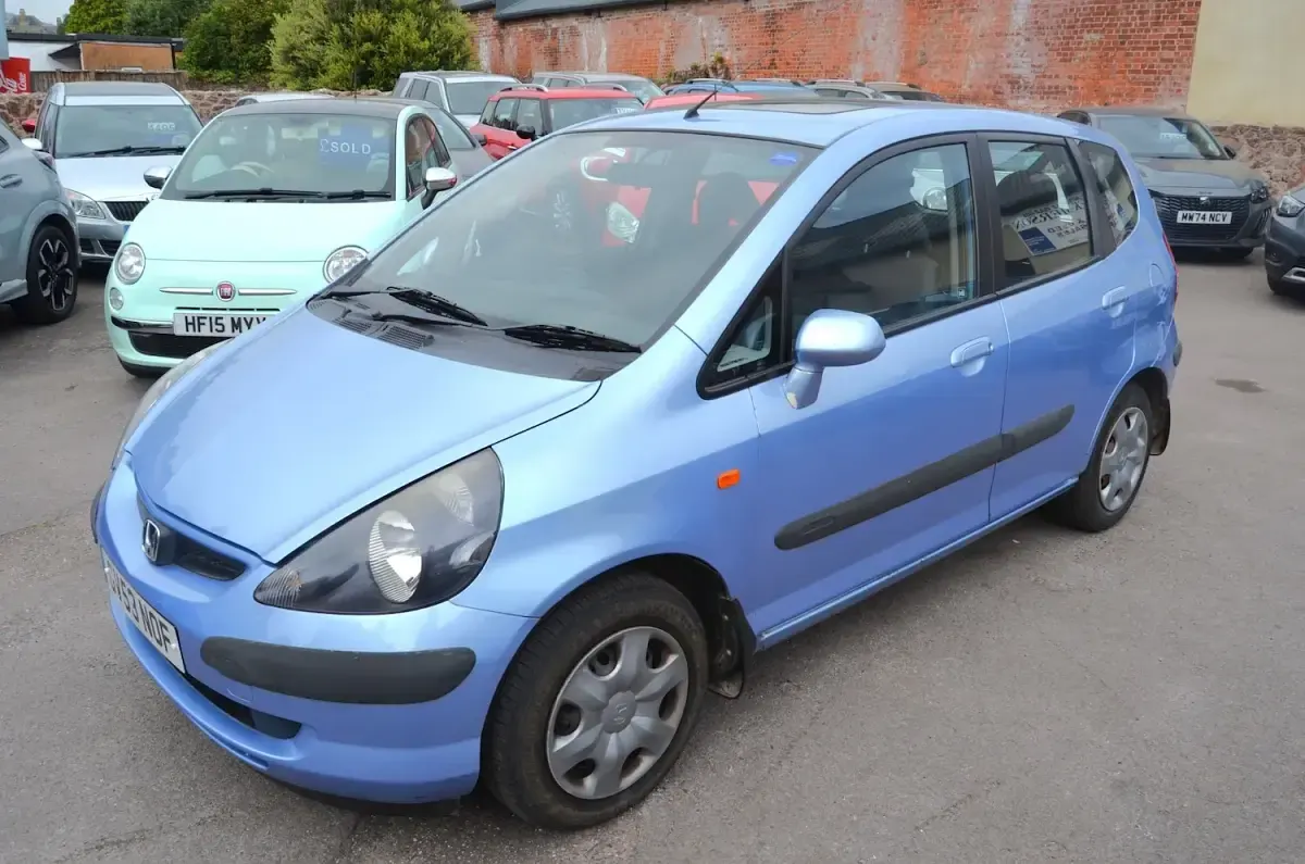 Used Honda Jazz SE 83 HP (61 kW) 2003 Blue Hatchback