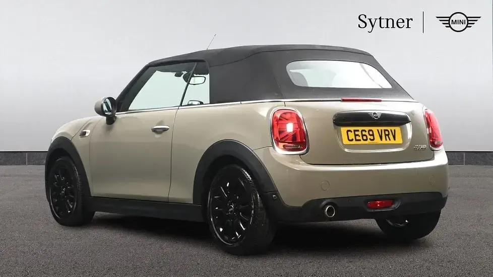 Used Mini Cooper Cabriolet Classic 134 HP (98 kW) 2019 Grey Cabriolet