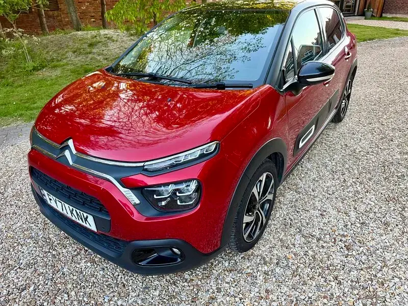 Used Citroën C3 PureTech 108 HP (79 kW) 2021 Red Hatchback