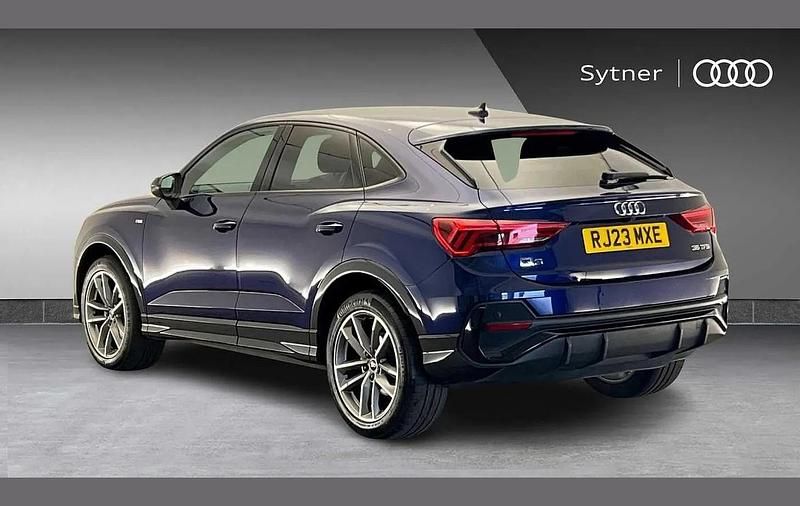 Used Audi Q3 Black Edition 150 HP (110 kW) 2023 Blue SUV