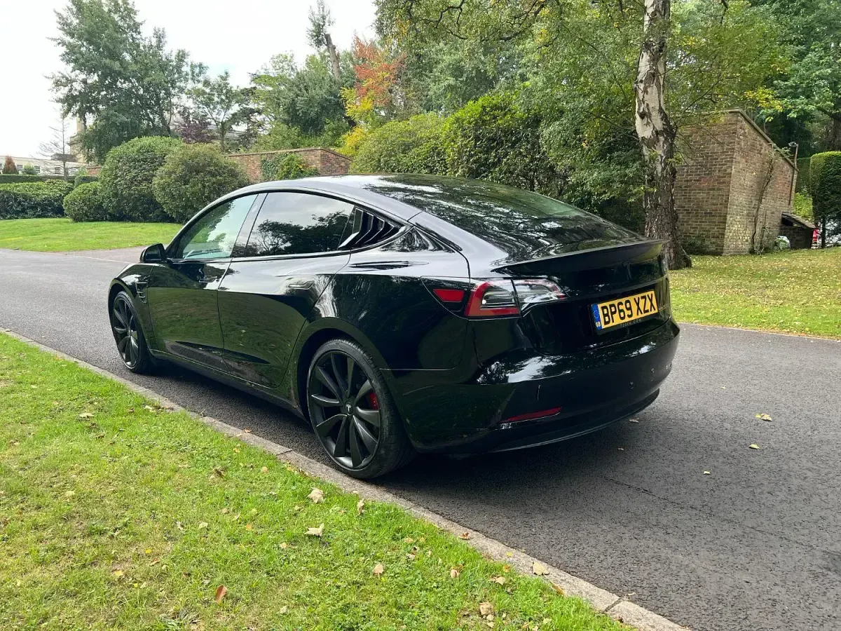 Used Tesla Model 3 Performance 461 kW (627 HP) 2019 Black Sedan