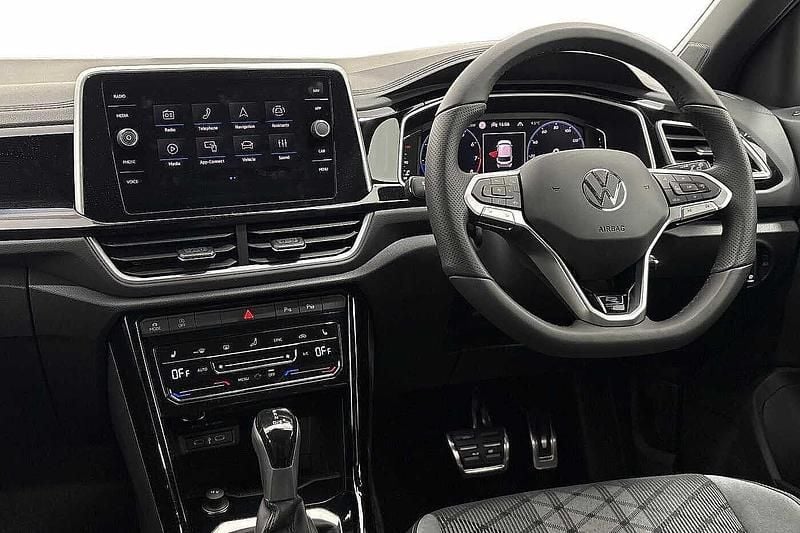 Used VW T-Roc R-line 150 HP (110 kW) 2025 Blue SUV