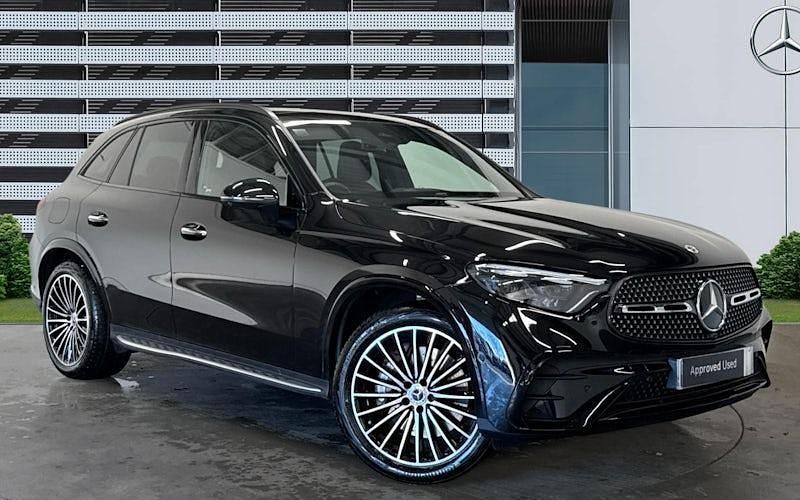 Used Mercedes GLC300 AMG Line Premium Plus 269 HP (197 kW) 2025 Estate