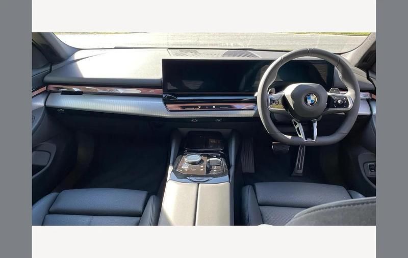 Used BMW 520 M Sport 205 HP (150 kW) 2025 Grey Sedan