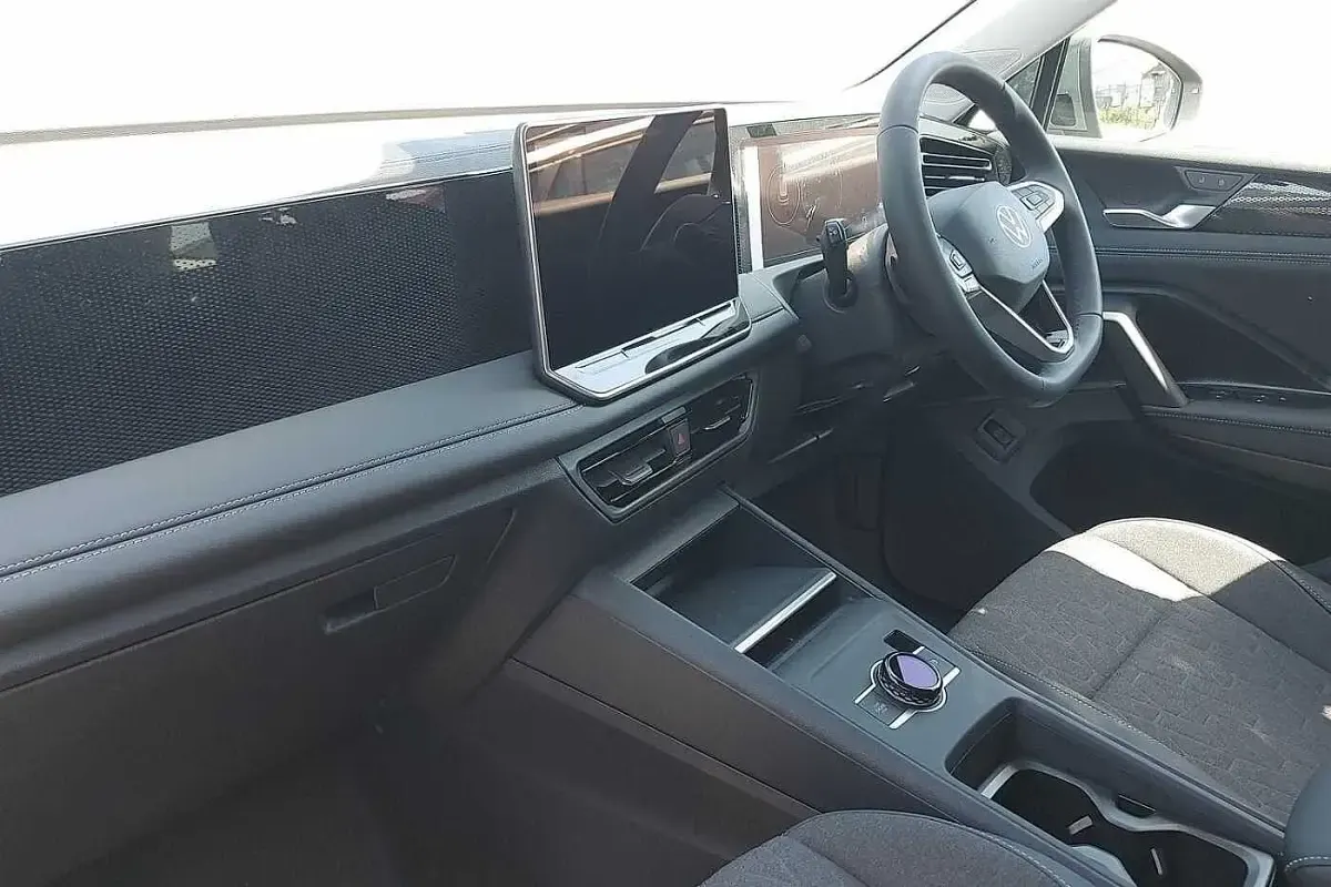 New VW Tiguan Match 150 HP (110 kW) 2026 Nightshade blue metallic SUV