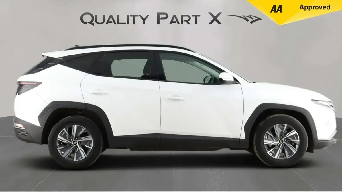 Begagnad Hyundai Tucson SE 230 HK (169 kW) 2022 Vit SUV