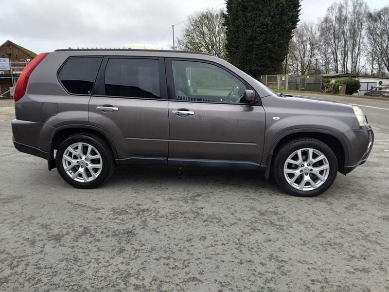 Used Nissan X-Trail Tekna 2011 Beige SUV
