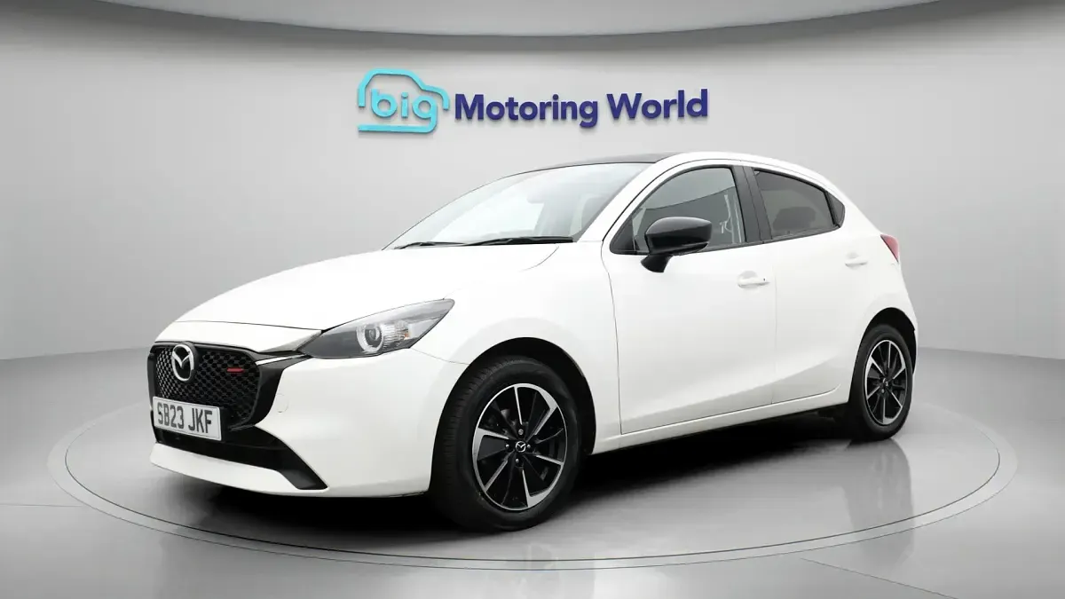 Used Mazda 6 Homura-Aka 90 HP (66 kW) 2023 White Hatchback