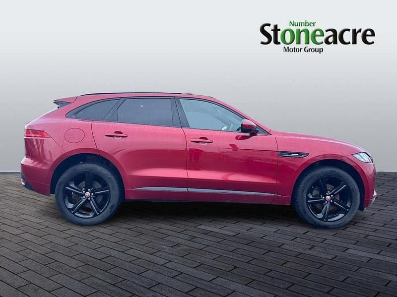 Used Jaguar F-Pace R-Sport 180 HP (132 kW) 2017 Red SUV