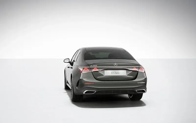 New Mercedes E200 Urban 204 HP (150 kW) 2026 Sedan
