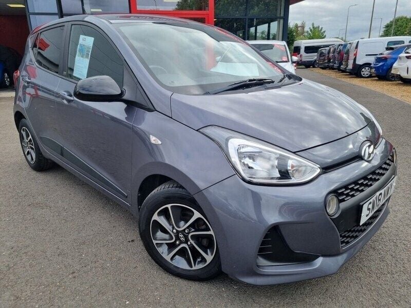 Grey Used 2018 Hyundai i10 GO! Hatchback | £6,795 (Good price) - Image 1/4