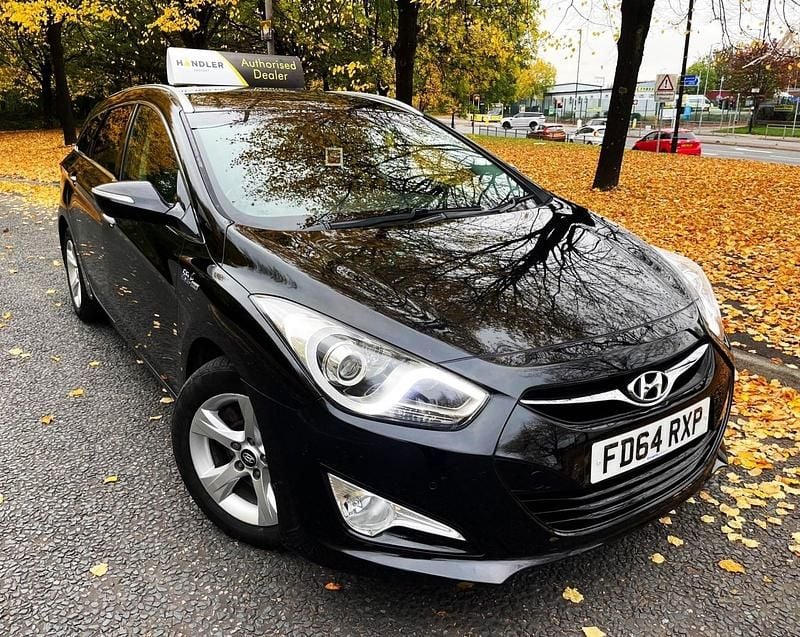Black Used 2014 Hyundai i40 Style Estate | £5,450 (Fair price) - Image 1/4