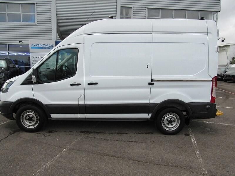 Used Ford Transit 130 HP (95 kW) 2018 White Van