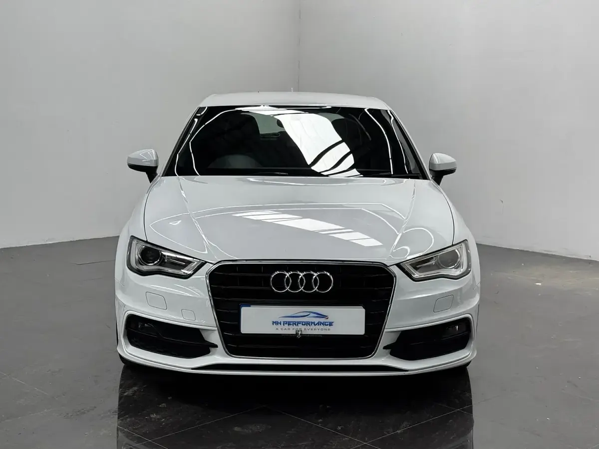 Used Audi A3 S-Line 125 HP (91 kW) 2014 White Hatchback