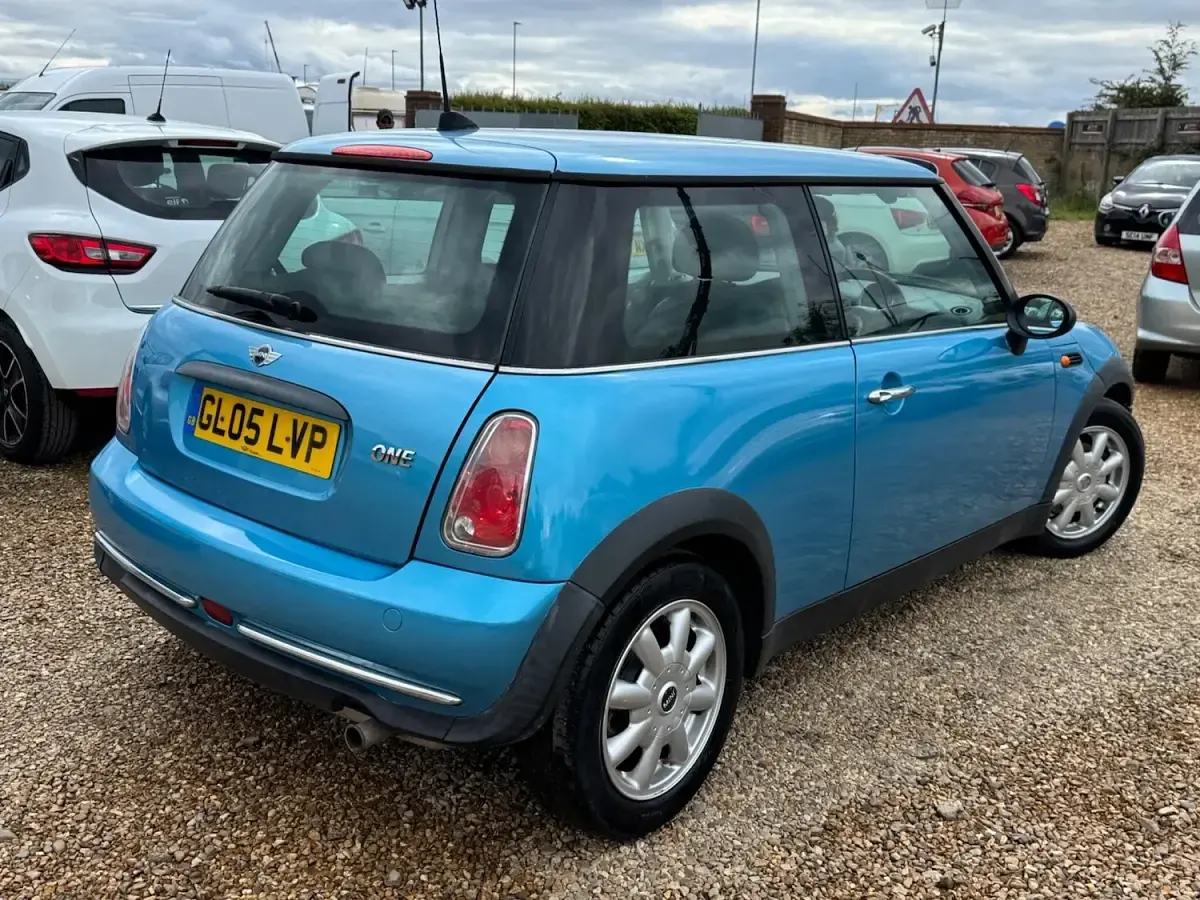 Used Mini ONE Hatch 2005 Blue Hatchback
