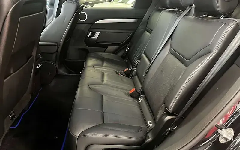 Used Land Rover Discovery 5 Landmark 306 HP (225 kW) 2020 SUV
