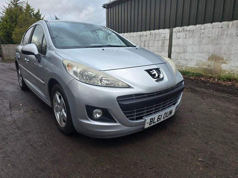 Used Peugeot 207 Sportium 75 HP (55 kW) 2012 Silver Hatchback