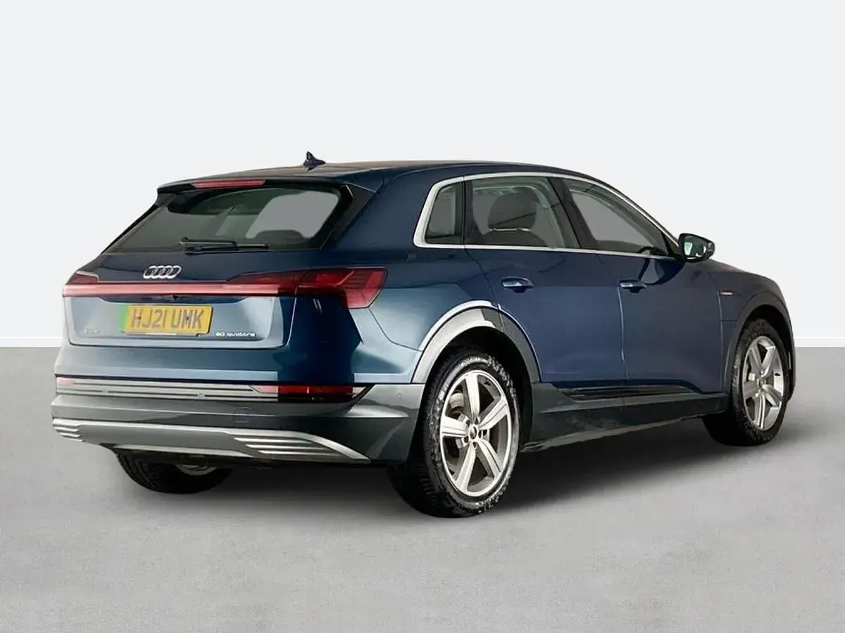 Used Audi e-tron Advanced 230 kW (313 HP) 2021 Blue SUV