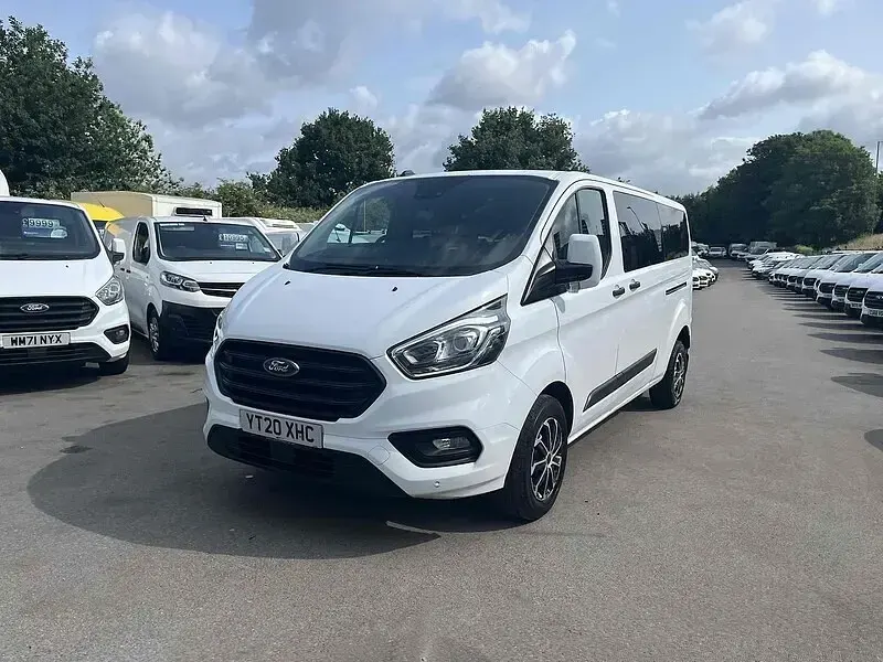 Used Ford Transit Custom Trend 130 HP (95 kW) 2020 White Estate