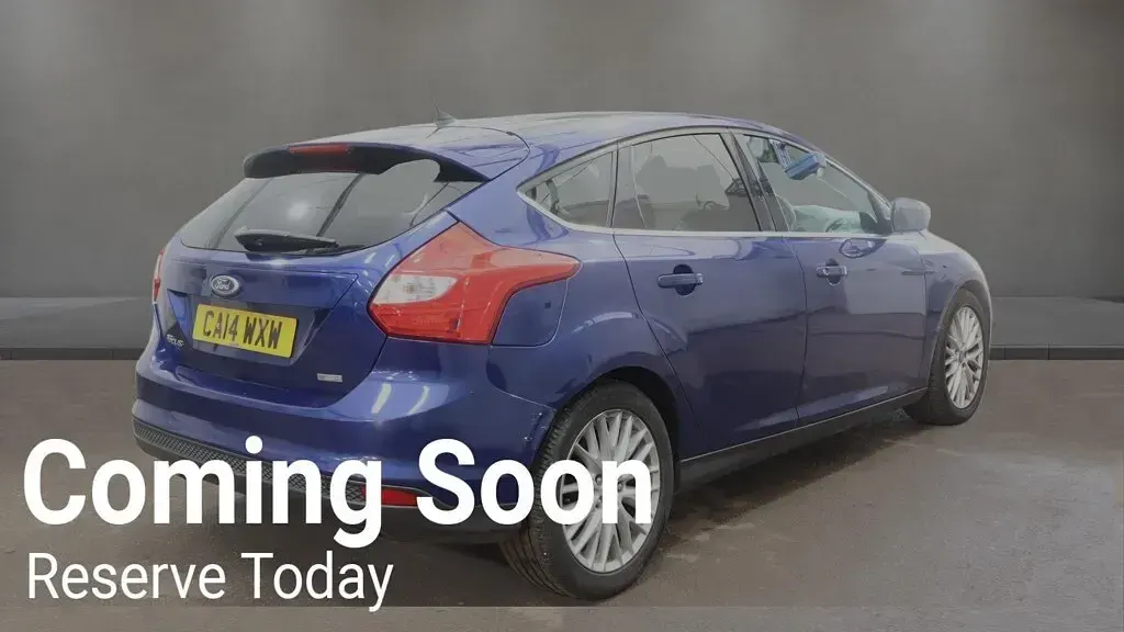 Used Ford Focus Zetec 2014 Blue Hatchback