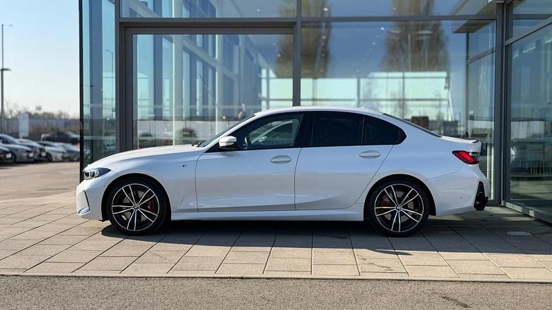 Used BMW 320 M Sport 181 HP (133 kW) 2025 White Sedan
