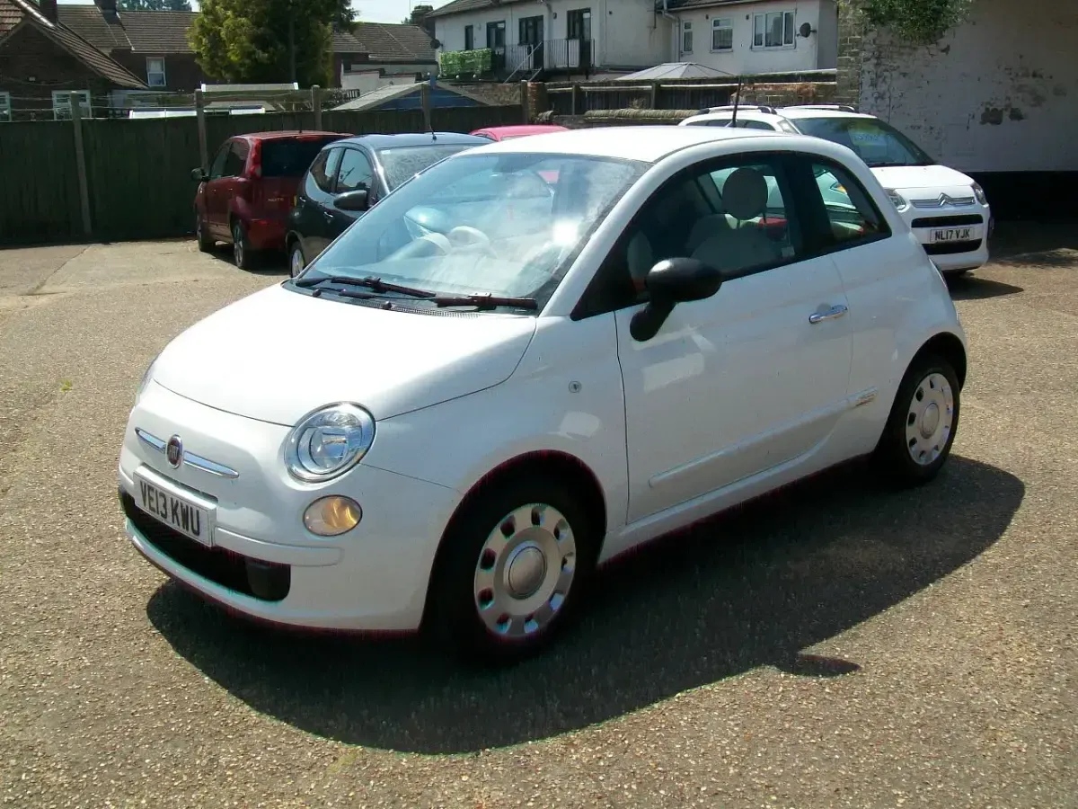 Used Fiat 500 Pop 69 HP (50 kW) 2013 White Hatchback