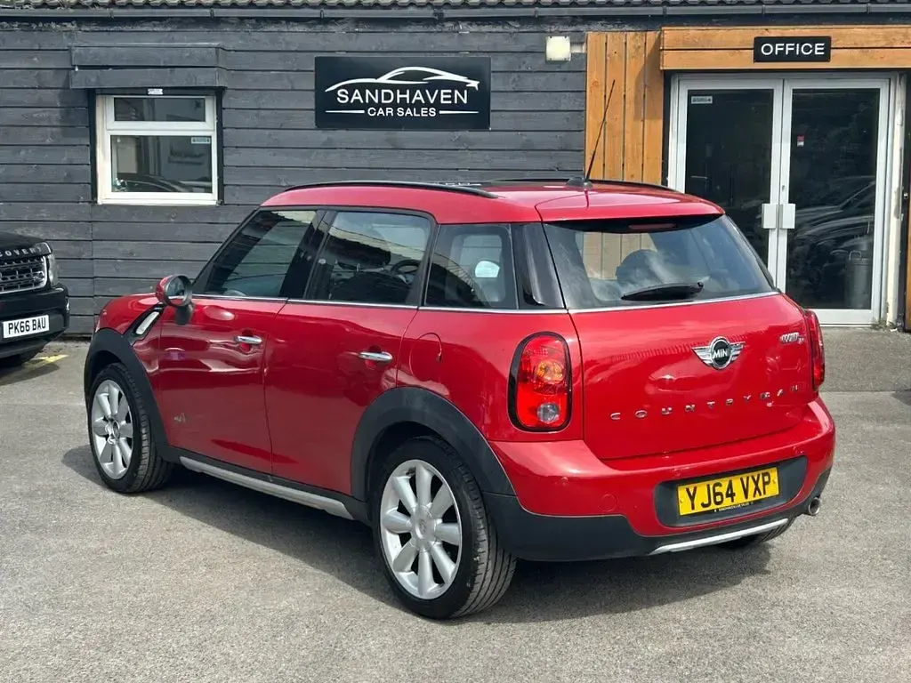 Used Mini Cooper D 112 HP (82 kW) 2014 Red Hatchback